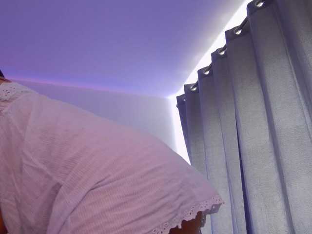 SophieeRain live cam on BongaCams