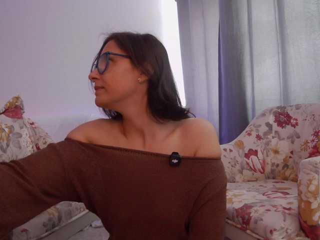 SophieeRain live cam on BongaCams
