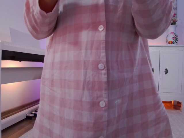 SophieeRain live cam on BongaCams