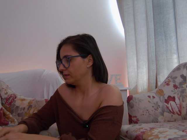 SophieeRain live cam on BongaCams
