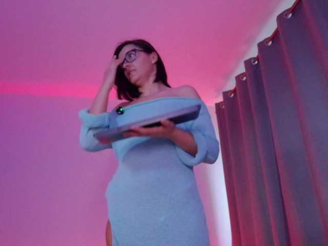 SophieeRain live cam on BongaCams