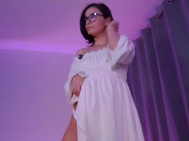 SophieeRain live cam on BongaCams
