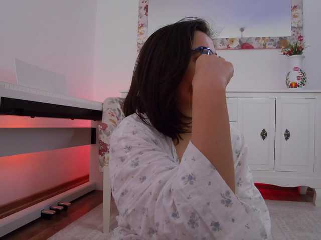 SophieeRain live cam on BongaCams