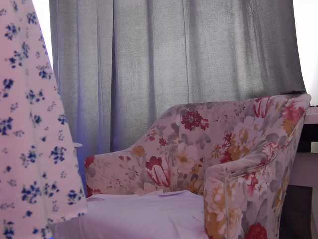 SophieeRain live cam on BongaCams