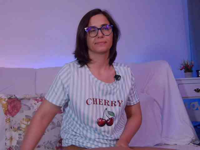 SophieeRain webcam