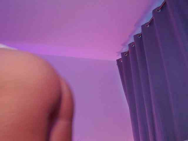 SophieeRain webcam