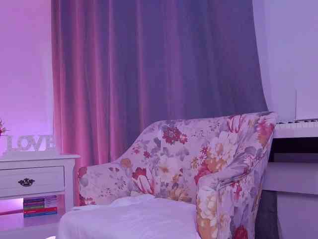 SophieeRain Live Webcam on BongaCams