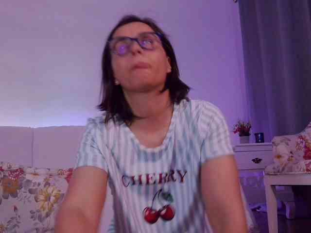 SophieeRain webcam