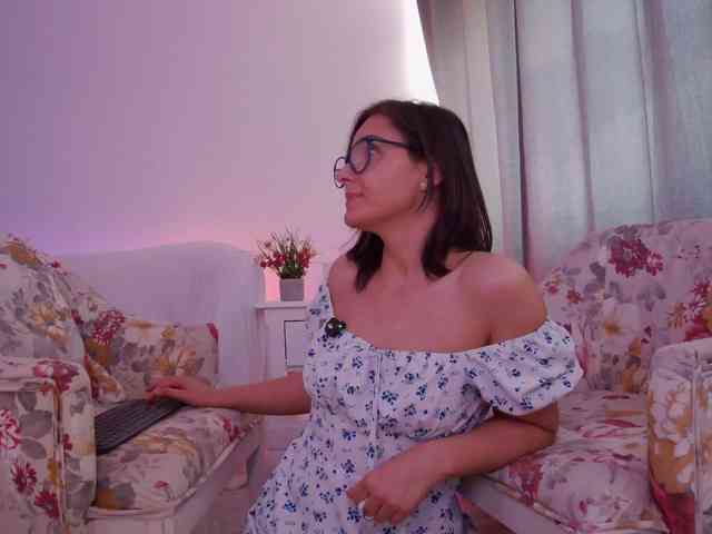 SophieeRain webcam