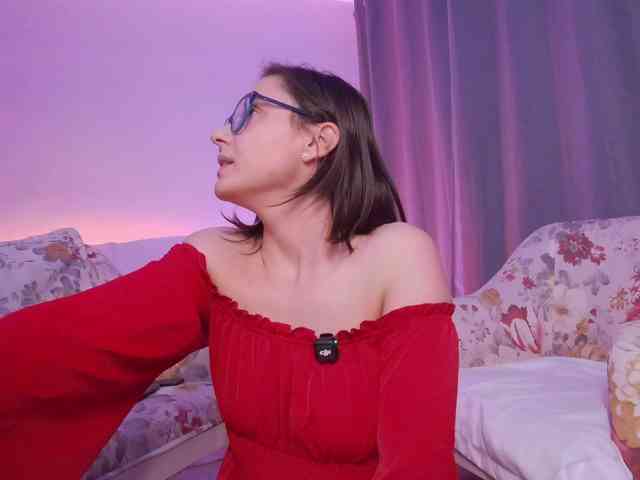 SophieeRain webcam