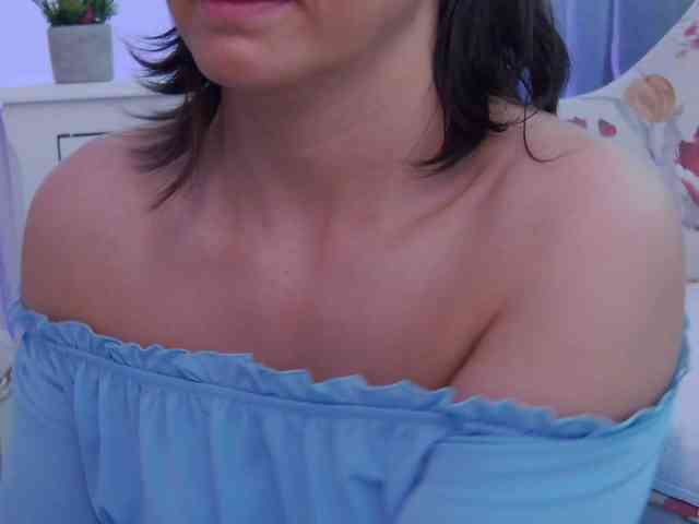 SophieeRain webcam