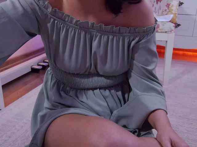 SophieeRain webcam