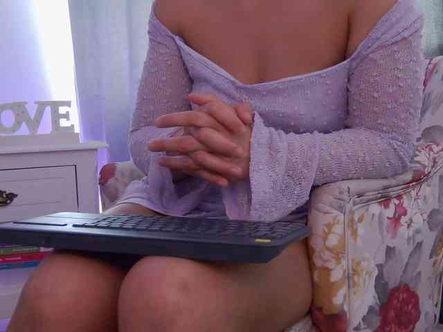SophieeRain webcam