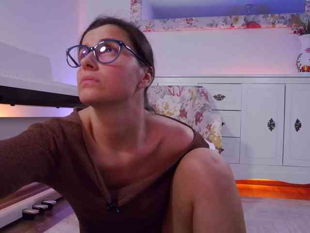 SophieeRain webcam