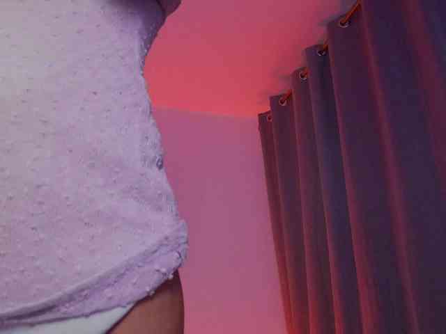 SophieeRain webcam