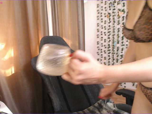 Pussy-Juice live webcam show