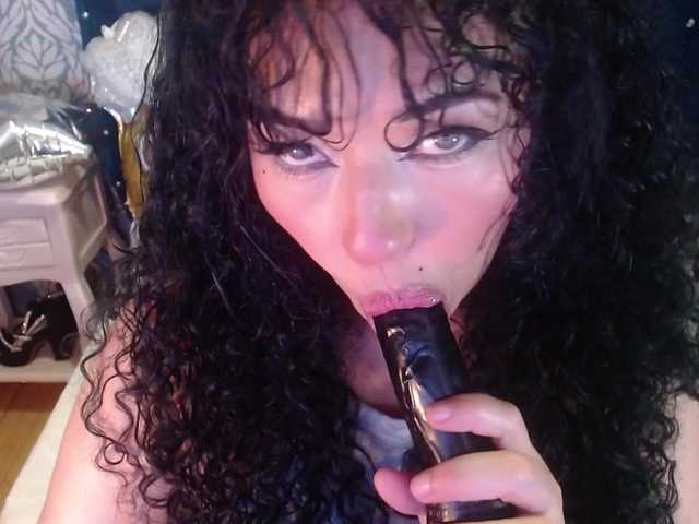 sofiaCowperx