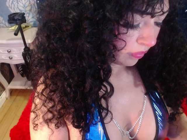 sofiaCowperx live cam preview