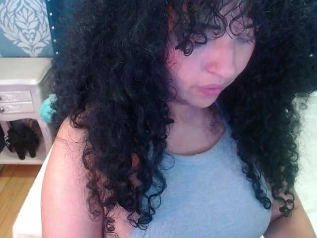 sofiacowperx live cam on BongaCams