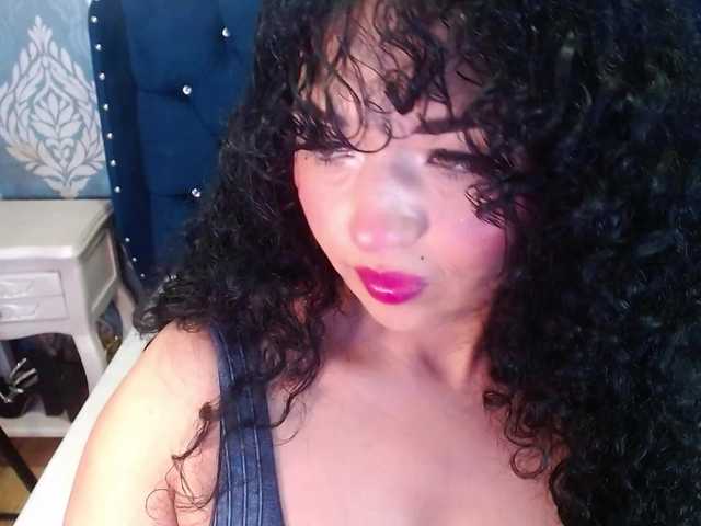 sofiacowperx live cam on BongaCams