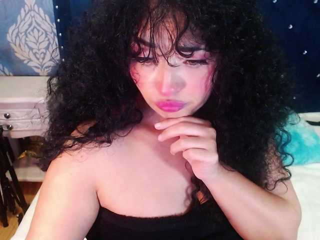 sofiacowperx live cam on BongaCams