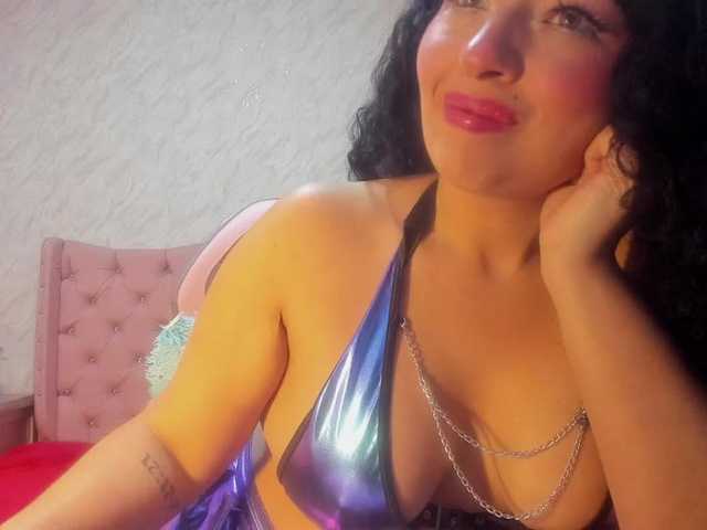 sofiacowperx live cam on BongaCams