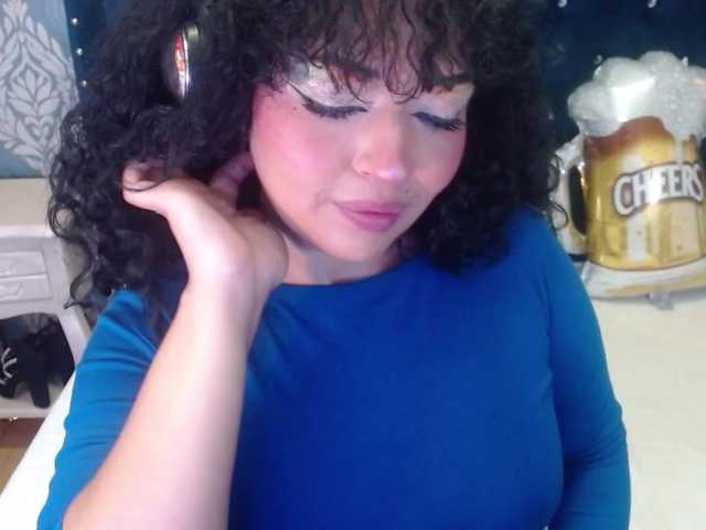 sofiacowperx live cam on BongaCams