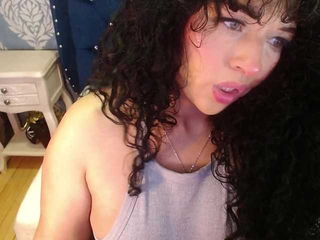 sofiaCowperx