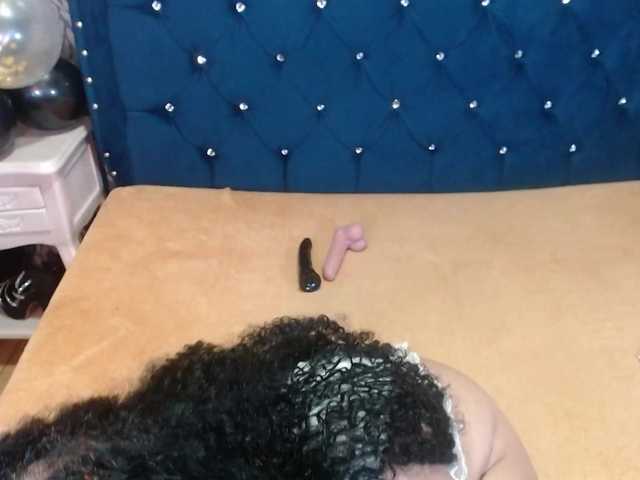 sofiacowperx's BongaCams show and profile