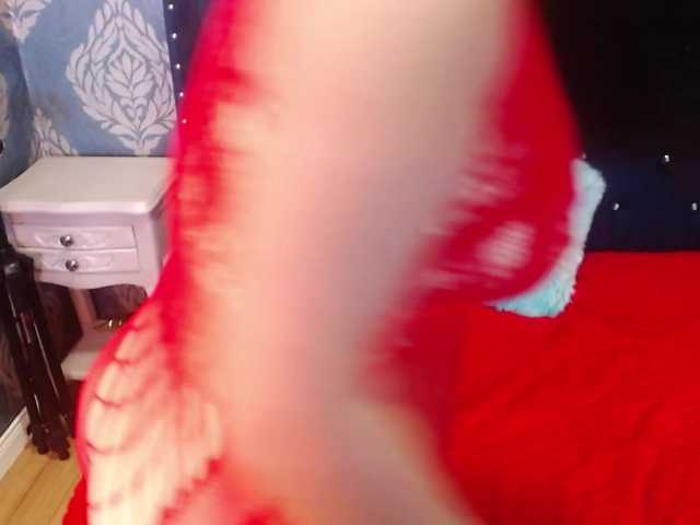 sofiacowperx live cam on BongaCams