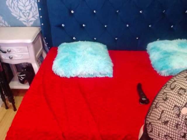 sofiacowperx live cam on BongaCams