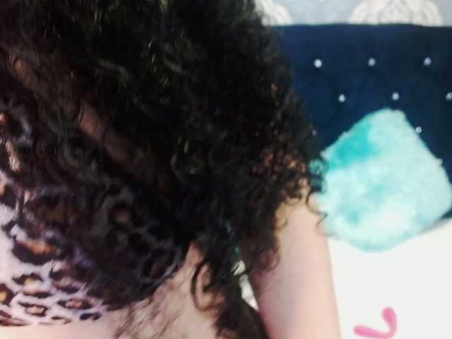 sofiacowperx live cam on BongaCams