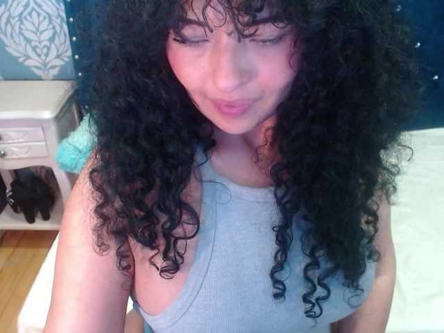 sofiacowperx live cam on BongaCams