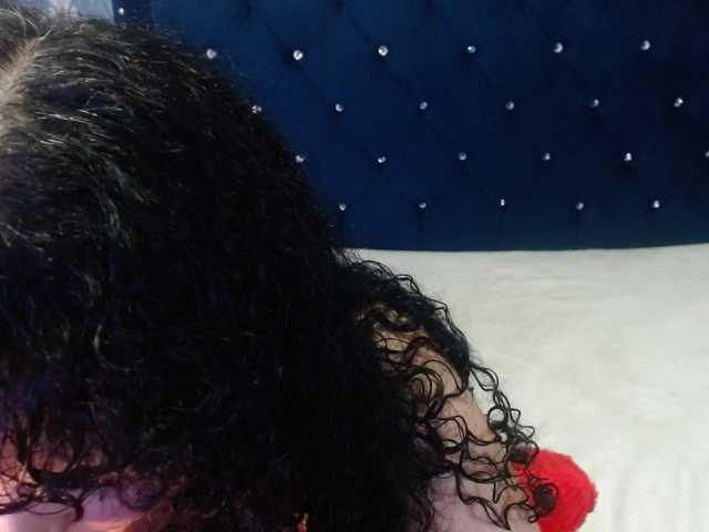 sofiacowperx live cam on BongaCams