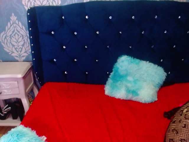 sofiacowperx live cam on BongaCams