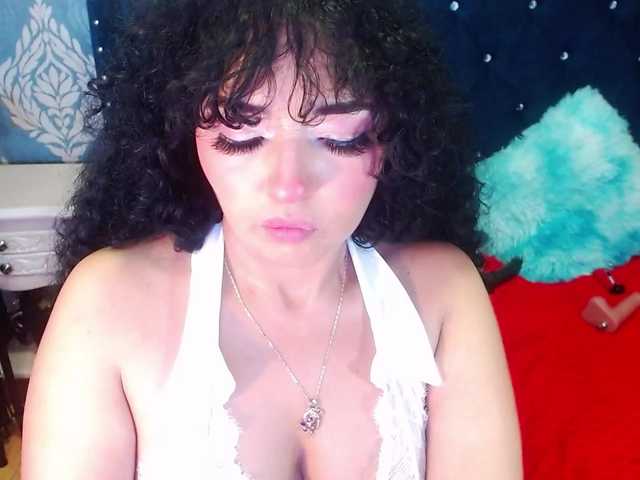sofiacowperx