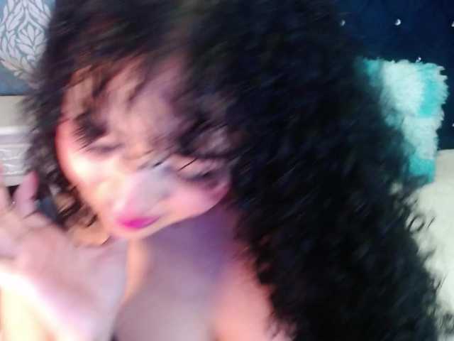 sofiacowperx live cam on BongaCams