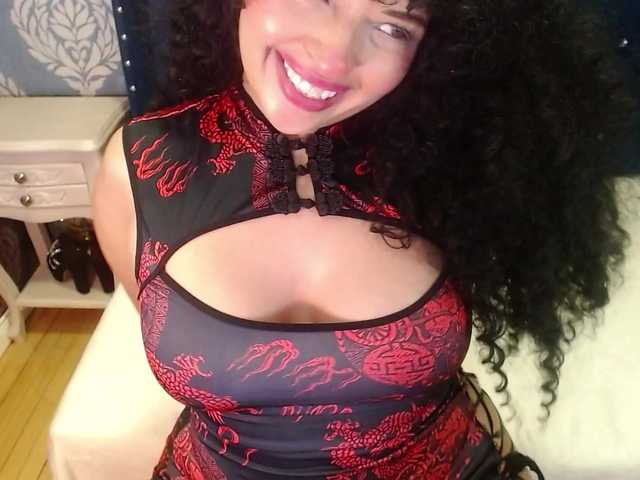 sofiacowperx live cam on BongaCams