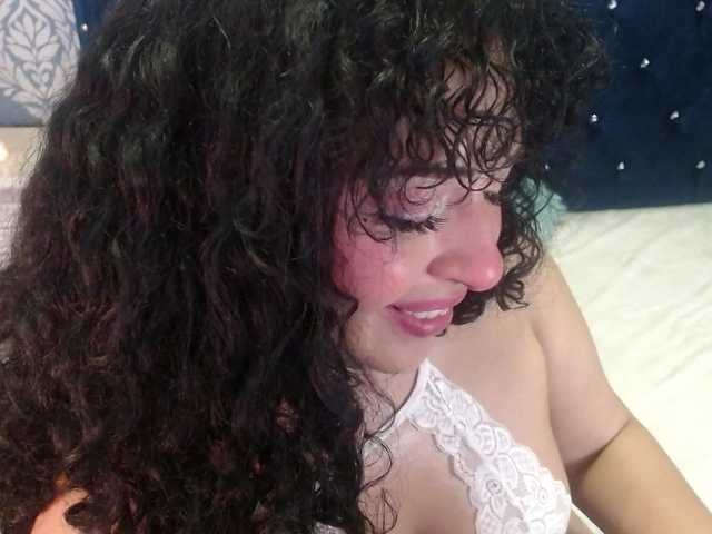 sofiacowperx live cam on BongaCams