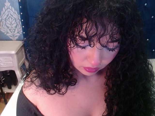 sofiacowperx live cam on BongaCams