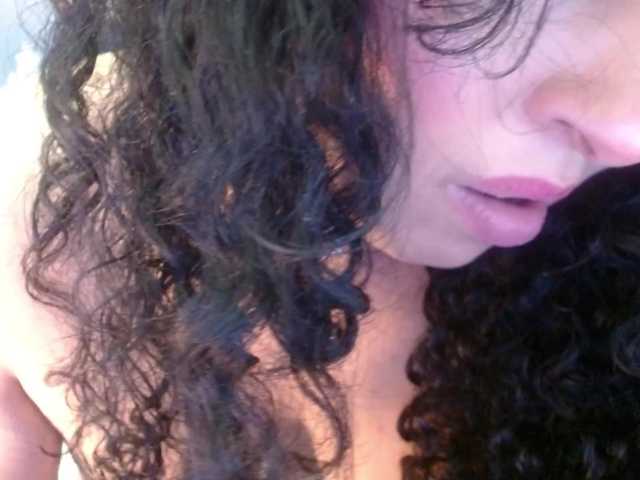 sofiacowperx live cam on BongaCams