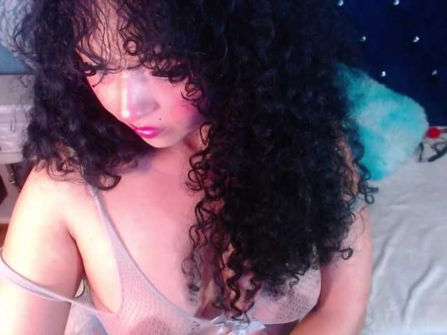 sofiacowperx live sex show