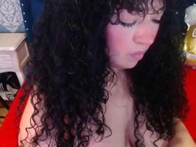 sofiacowperx