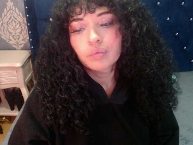 sofiaCowperx live cam preview