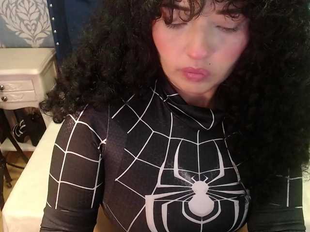 sofiacowperx