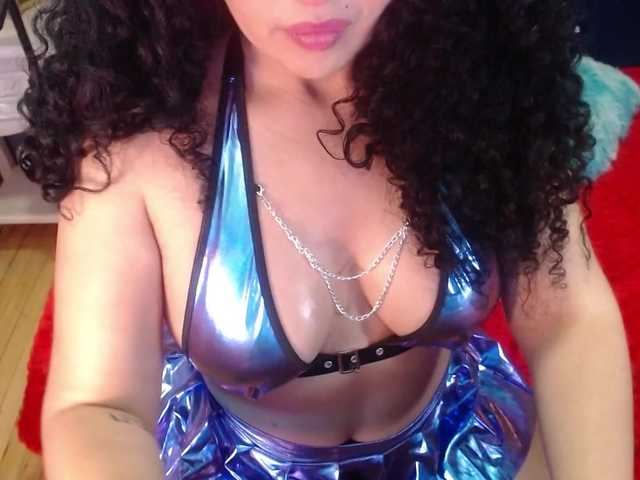 sofiaCowperx live cam preview