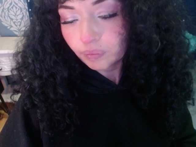 sofiaCowperx