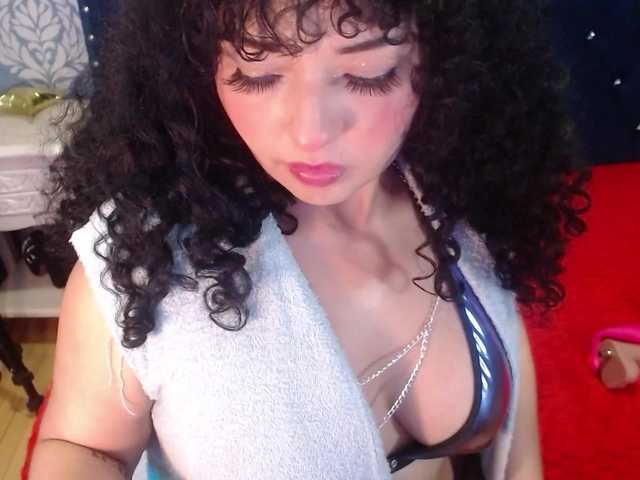 sofiaCowperx live cam preview