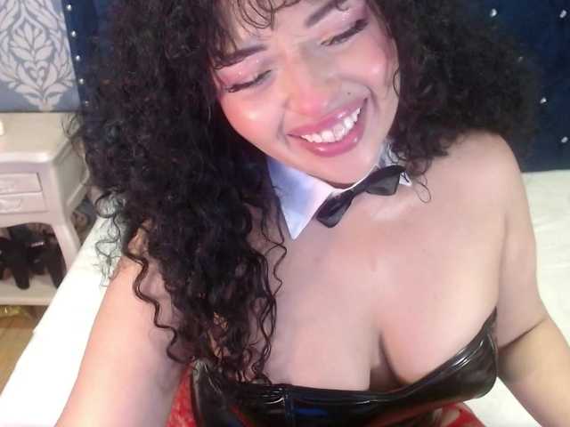 sofiacowperx