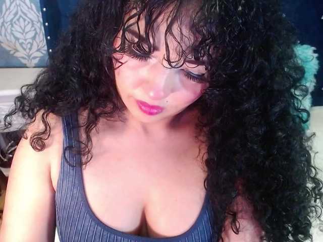sofiacowperx live cam on BongaCams